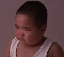 搞笑gif大哥给点面子,小弟今天结婚,你换个地方渡劫吧

