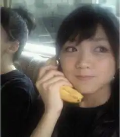 搞笑图片232妹子喝醉后就成这样了
