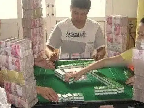 搞笑图片绅士们,你们元旦送的花都在这了
