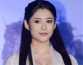 这些女星编了好多精彩的理由都是为了否认整容
