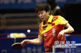 木子赛场爱搞怪吐舌头想问题变成小可爱
