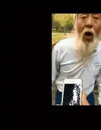搞笑gif老婆别误会,我的反应延迟了

