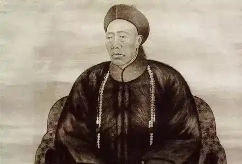 慈禧在后宫的日常生活,五点之前便会起床,一道菜不能吃超过两勺
