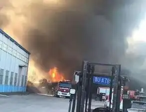 鲁gjp831火了车尾奇葩征婚太好笑了哈哈哈哈哈
