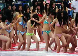 高温天气去哪避暑盘点各地游泳避暑胜地5286146男人图片库大视野
