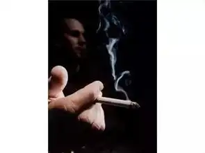 戒烟触目惊心,震撼人心的禁烟广告
