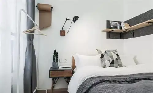 一家5口挤住68㎡小户型,设计师硬改成3室1厅,没想到还很宽敞

