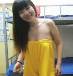 搞笑精选女票新买的鞋子,以后可得小心一点
