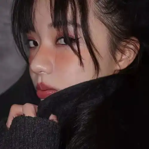女生头像美女头
