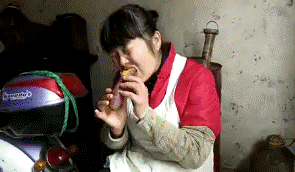 清朝一律要留辫子,那秃顶的人怎么办看到评论笑疯了,哈哈
