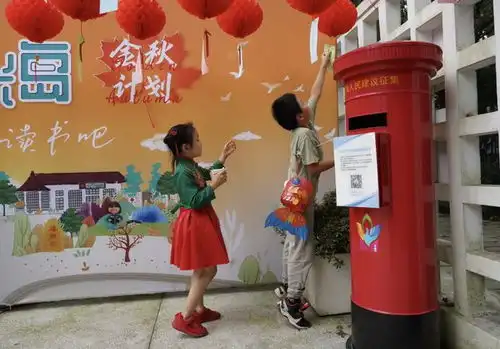 超满足假期里,这个地方有歌声与欢乐
