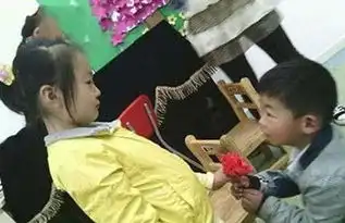 搞笑图片妹子们各种奇葩坐姿霸气外露
