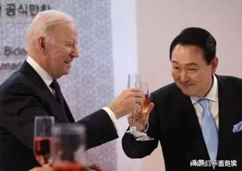局势突变美国大使馆深夜遇袭,韩国逮捕大量美军,白宫却失声了
