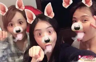 星热点蒋欣晒罕见搞怪合照没想到刘涛变成这样了
