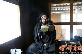 男子放弃百万年薪隐居深山所住茅草屋内部曝光
