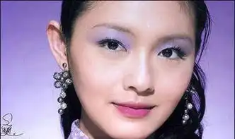 女星陈年广告大片又囧又乡
