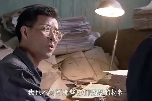 历史陈景润教授身处困境也要搞研究,小平同志给他送来会议请柬
