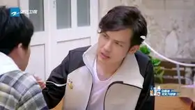欢乐喜剧人烧饼越说越激动,竟敢跟郭德纲比,他可就在旁边呢
